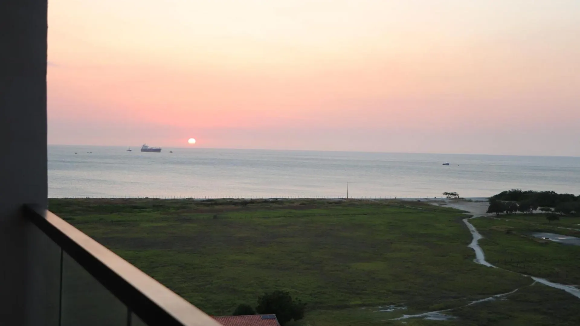 Apartamento Con Vista Al Mar Santa Marta  Colombia